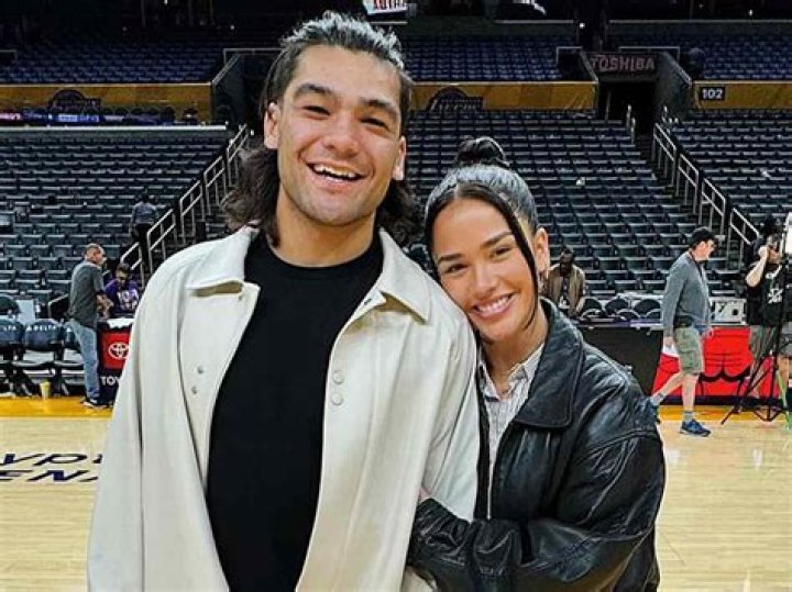 Alex Aiono Height, Weight, Net Worth, Age, Birthday, Wikipedia, Who, Instagram, Biography