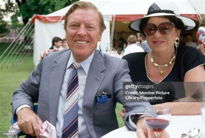 Andy Fletcher wife: Gráinne Mullan