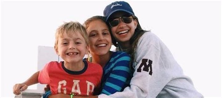 Anita Alvarez swimmer Family: Husband, Parents, Siblings, Children