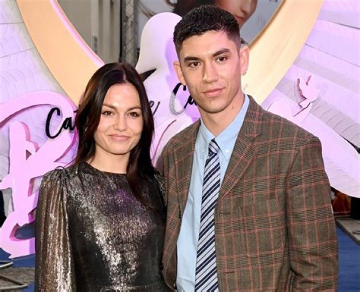 Archie Renaux Wiki, Age, Net Worth, Girlfriend, Family, Biography & More