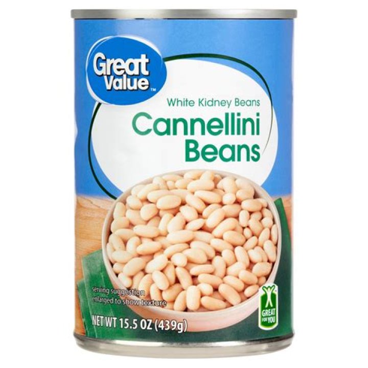 Are cannellini beans the same as pinto beans?