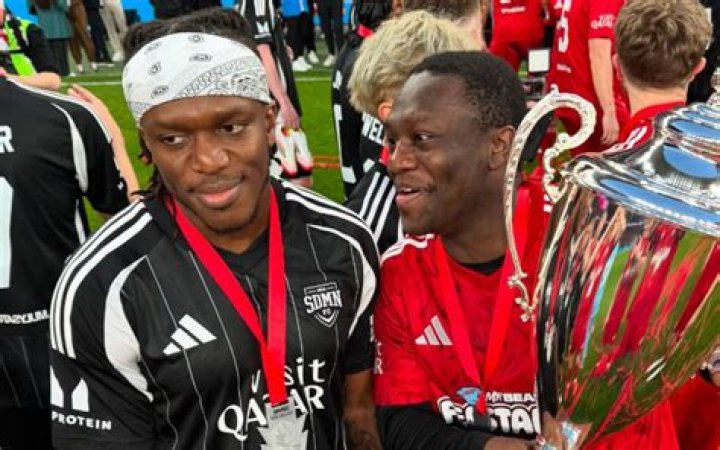 Are Deji and KSI full brothers?