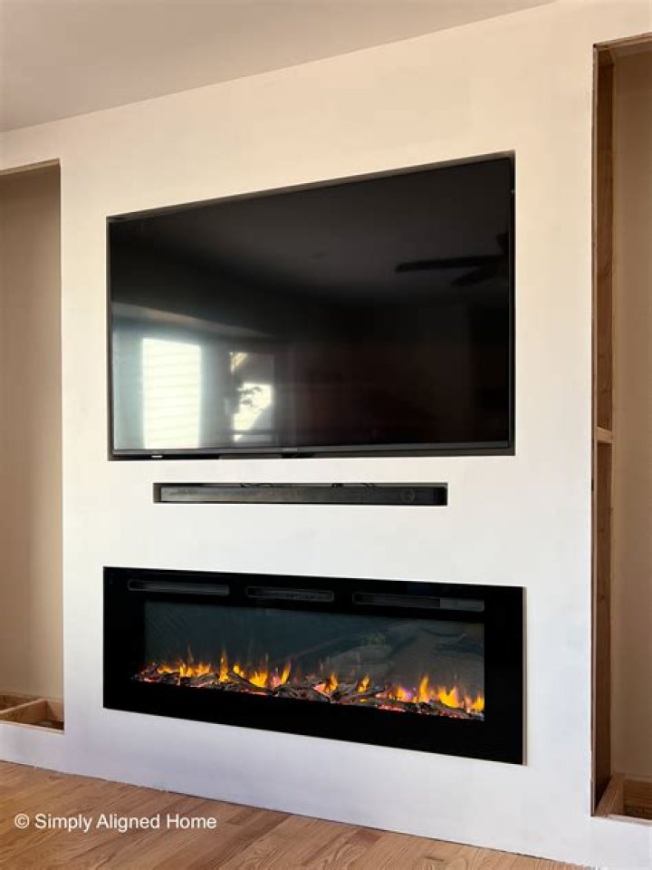 Are electric fireplaces supposed to make noise?