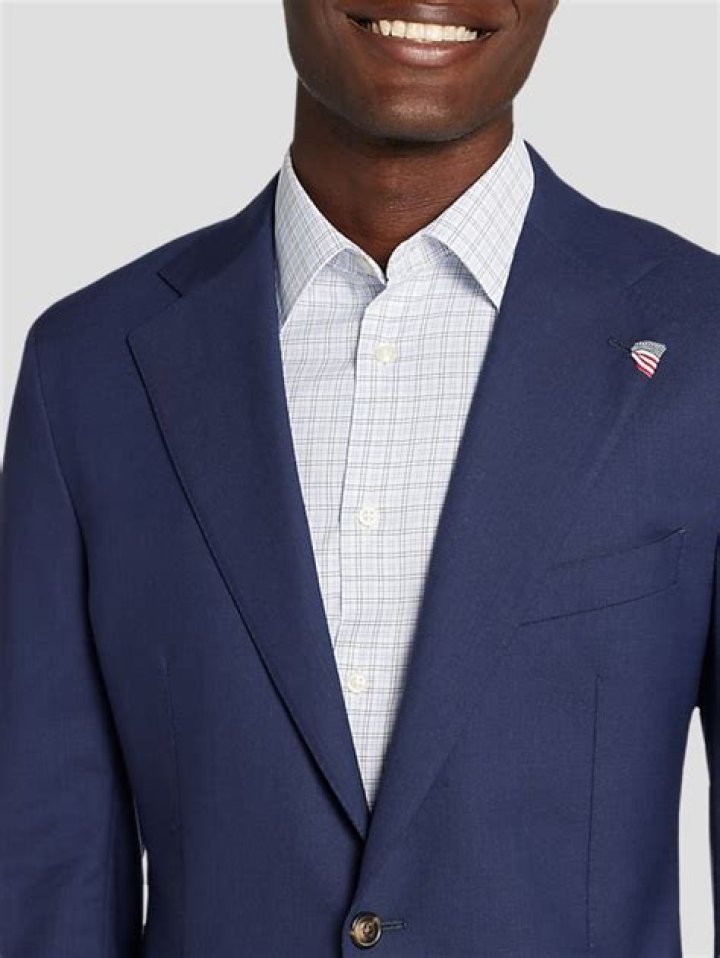 Are Joseph Abboud suits good?