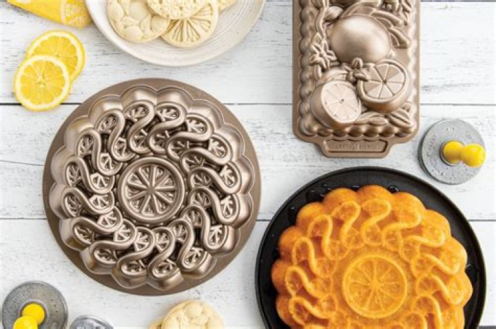 Are Nordic Ware cookie sheets dishwasher safe?