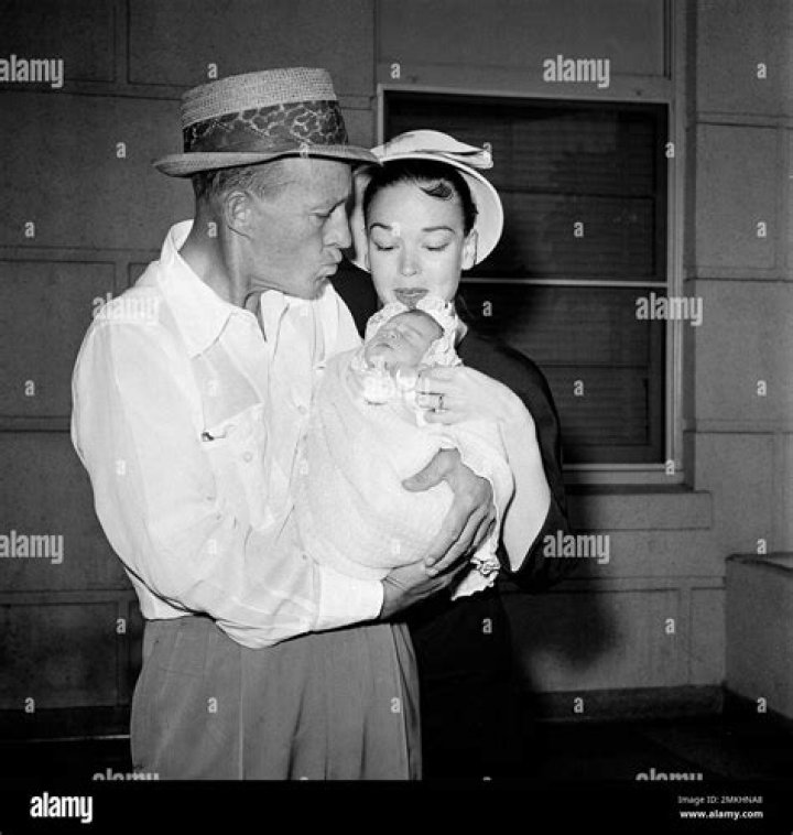 Ariel Vandevoorde Parents: Meet Mother Kathryn Vandevoorde