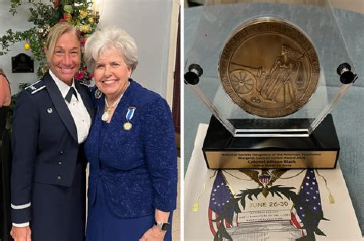 Barbara Parkins’s biography, net worth, fact, career, awards and life story