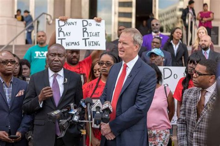 Benjamin Crump net worth