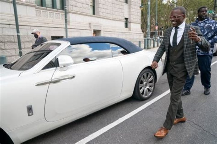 Bishop lamor Whitehead car