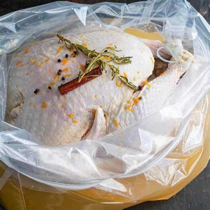 Can I use a brining bag in the oven?