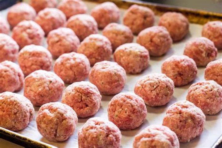 Can you cook frozen meatballs in the microwave?