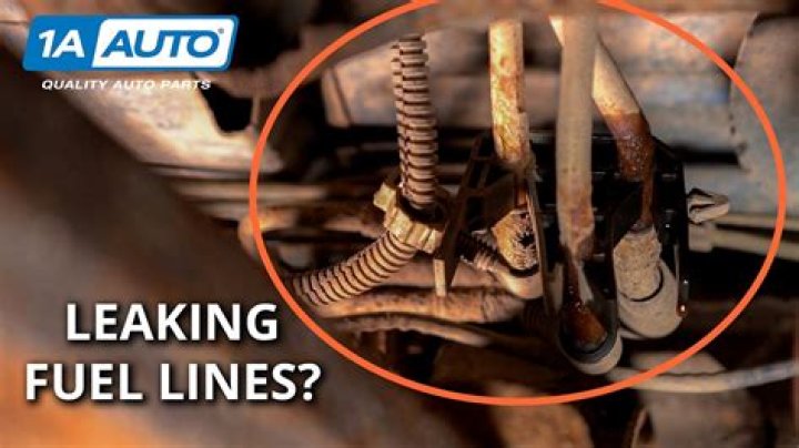 Can you drive a car with a leaking fuel line?