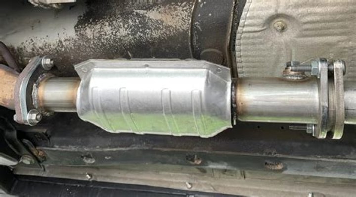 Can you drive a Prius without a catalytic converter?