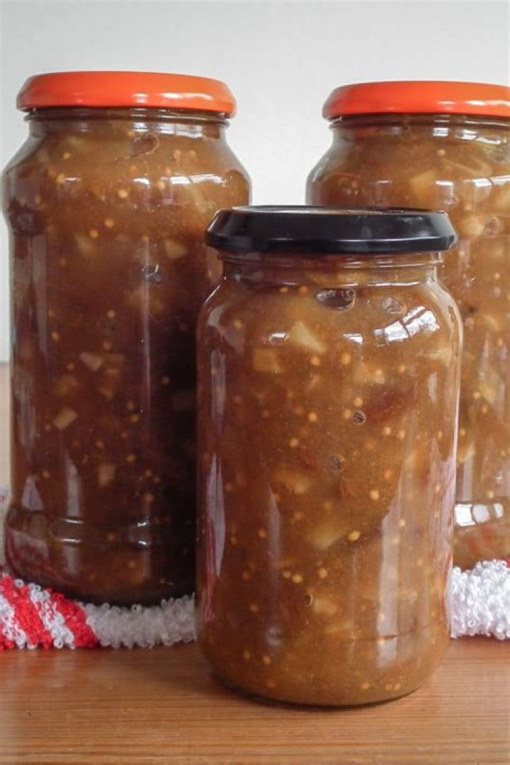 Can you freeze apple chutney?