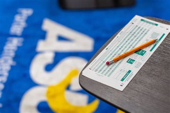 Can you use a number 3 pencil on a Scantron?