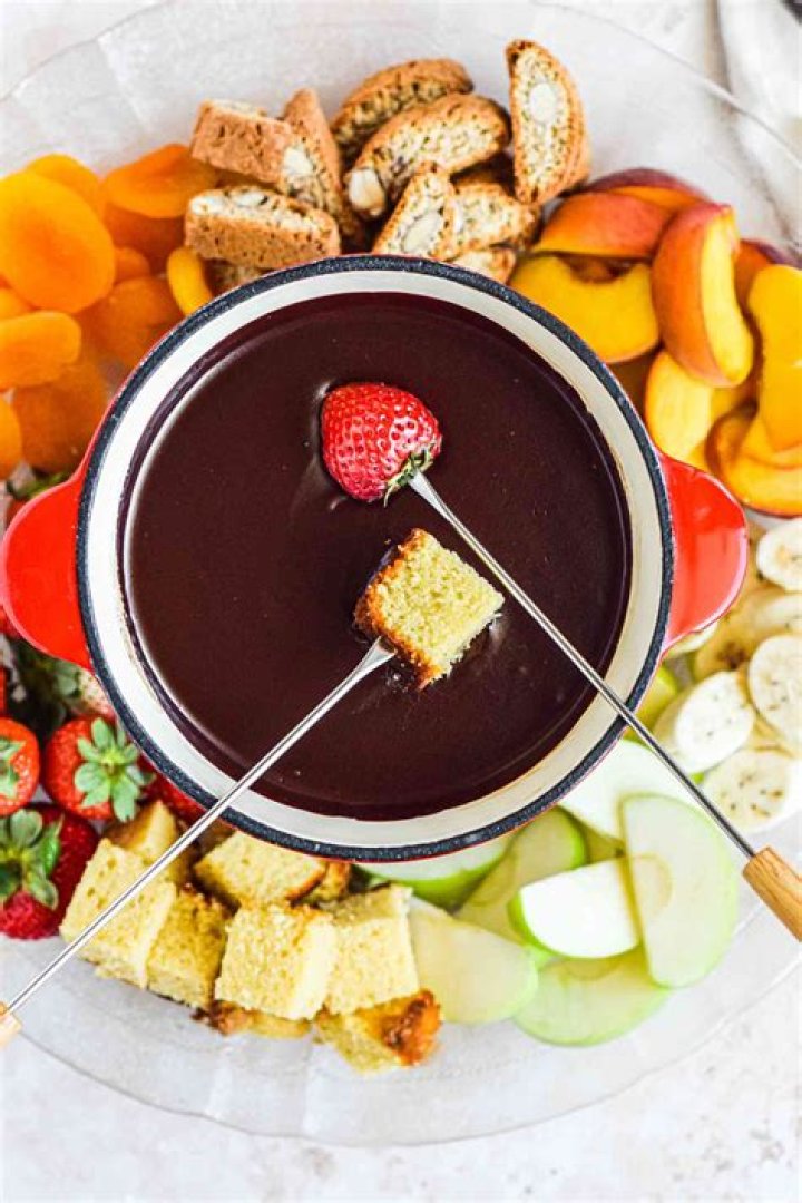 Can you use rubbing alcohol for fondue?