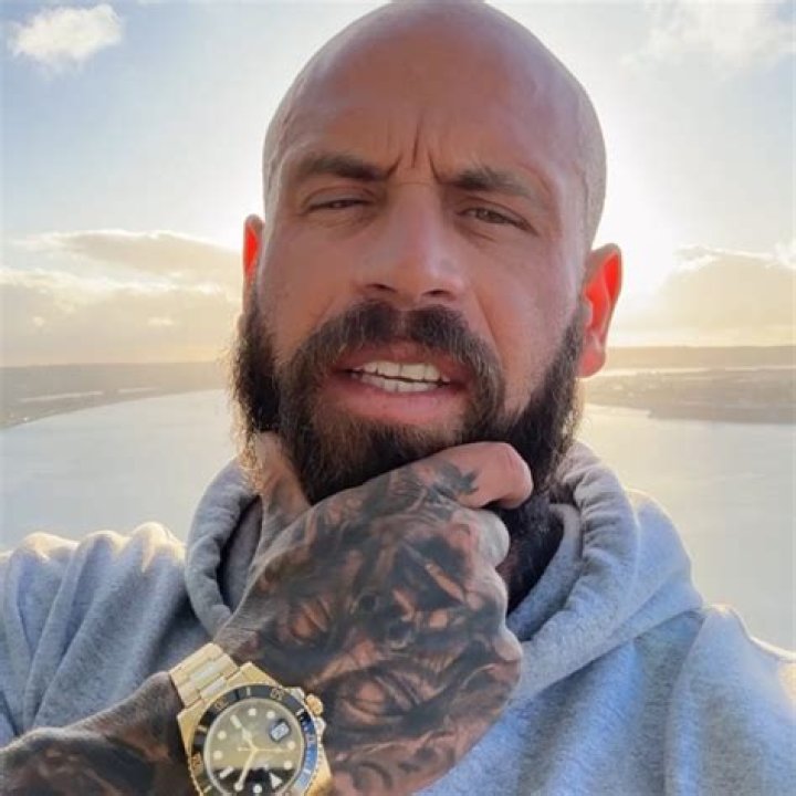 Carlos Watson Height, Weight, Net Worth, Age, Birthday, Wikipedia, Who, Instagram, Biography