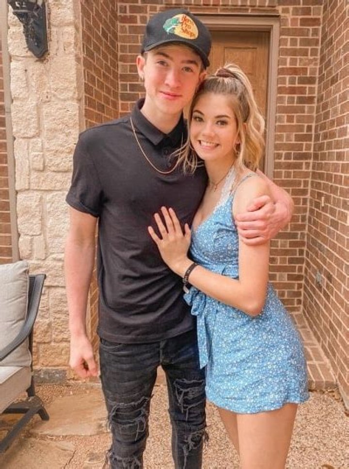 Cash Baker Net Worth, Age, Girlfriend, Family, Biography & More