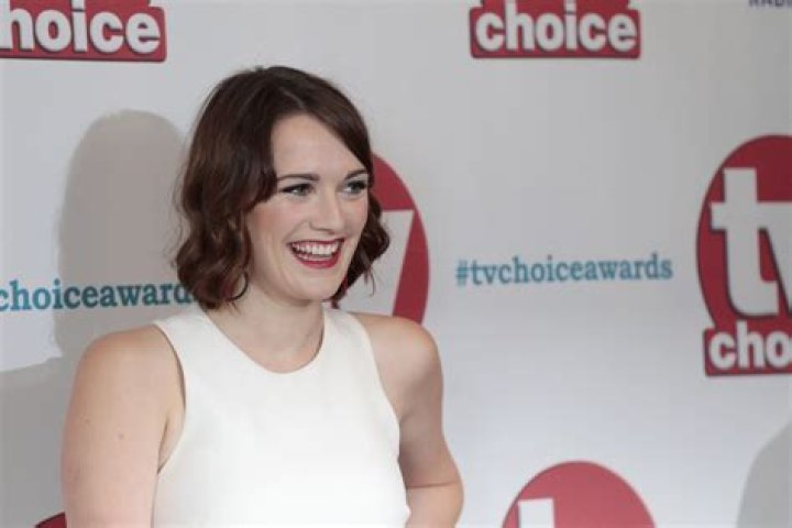 Charlotte Ritchie Net Worth, Age, Boyfriend, Family, Biography & More