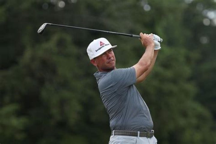 Chez Reavie wife: Who is Amanda Henrichs?