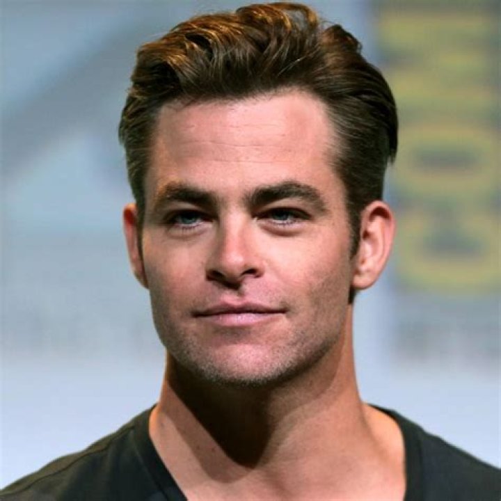 Chris Pine Height, Weight, Net Worth, Age, Birthday, Wikipedia, Who, Instagram, Biography