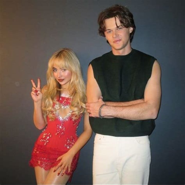 Christopher Briney height: How tall is Christopher Briney?