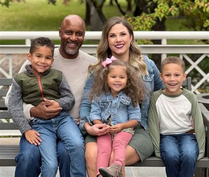 Cole Beasley family: wife, children, parents, siblings