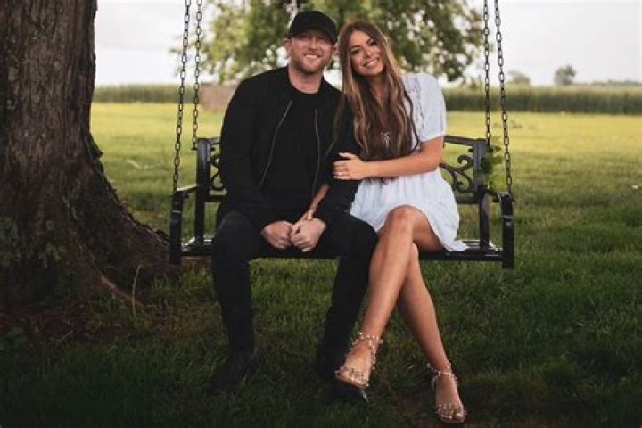 Cole Swindell Girlfriend 2022 Does Cole Swindell Have A Girlfriend