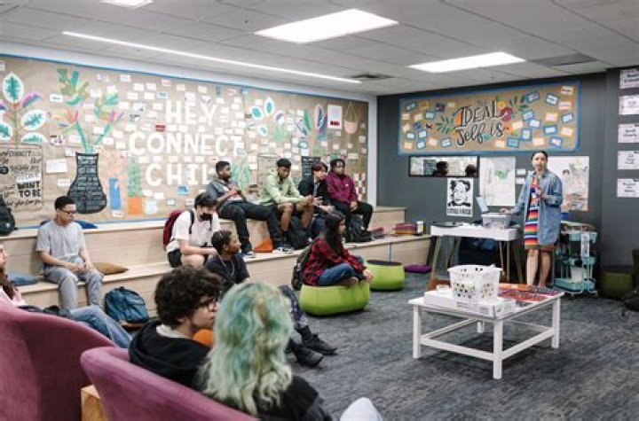 Dallas Goedert high school and college