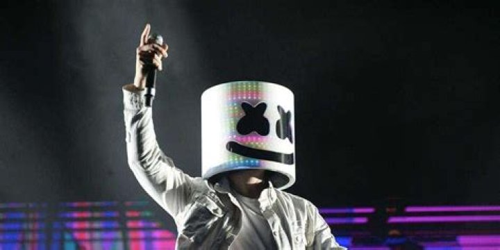 Details About Christopher Comstock (aka DJ Marshmello) Wiki