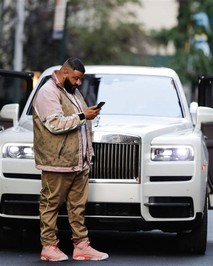 Did DJ Khaled die in a car crash? Viral article debunked