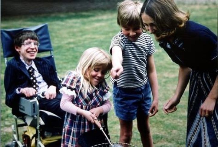 Did Walter Hawkins have children?