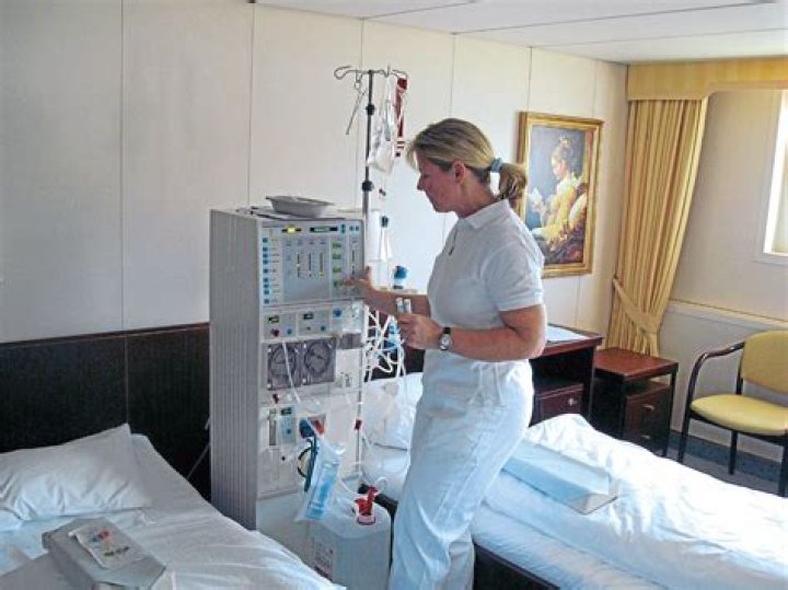 Do any cruise lines offer dialysis?