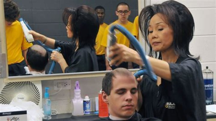 Do you have to cut your hair in the Navy?