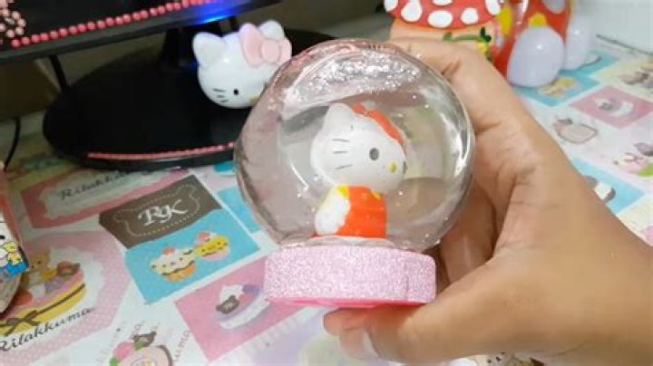 Do you have to use distilled water in a snow globe?