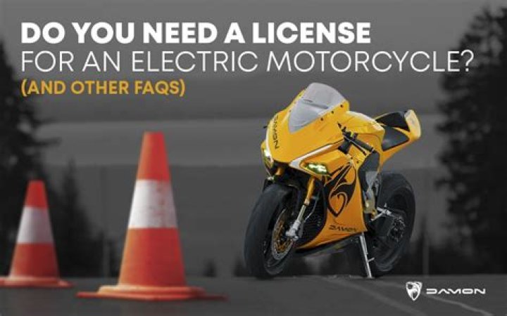 Do you need a motorcycle license to rent a motorcycle in Hawaii?