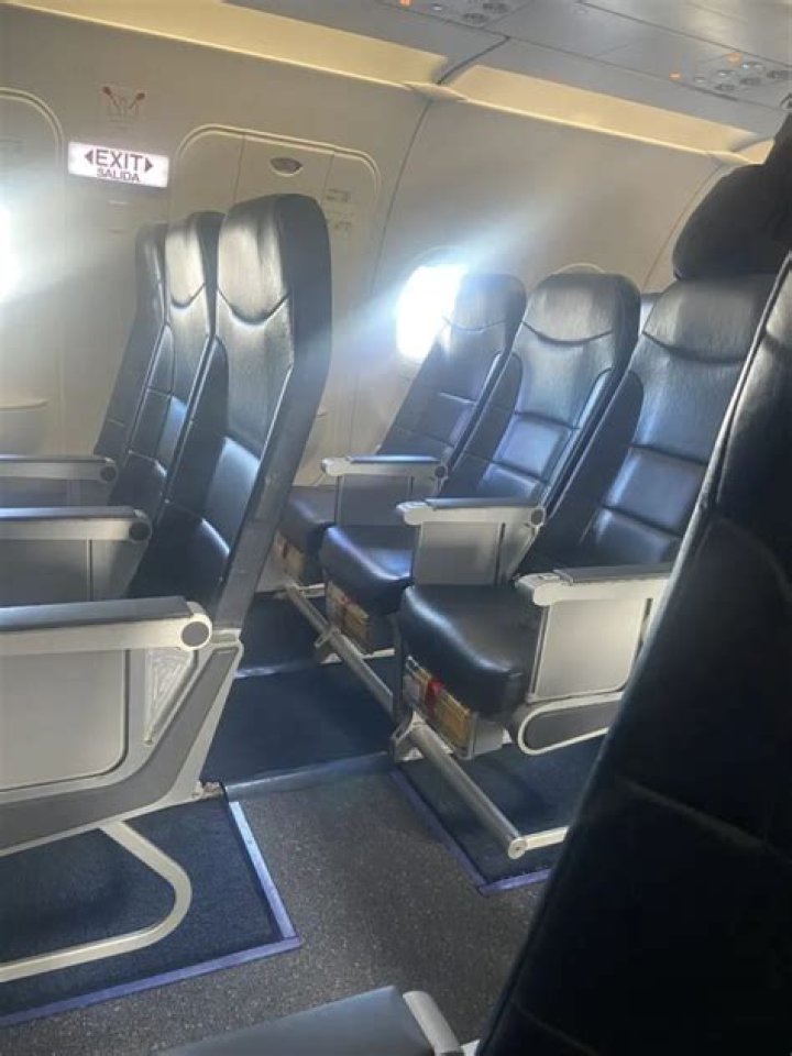 Does Allegiant Air have first class?