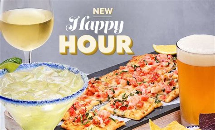 Does chilis have a happy hour?