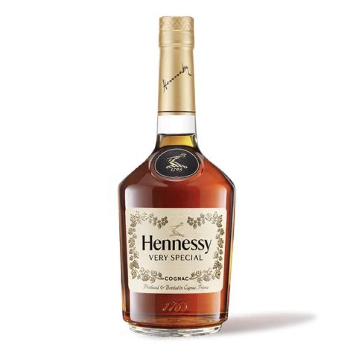 Does CVS sell Hennessy?