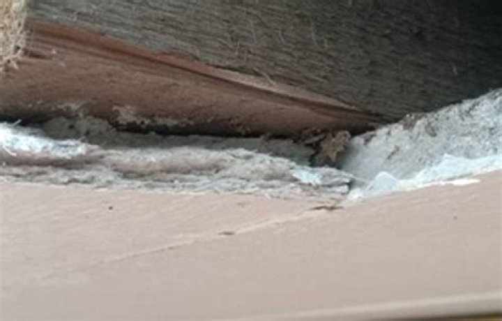Does Gypsum contain asbestos?