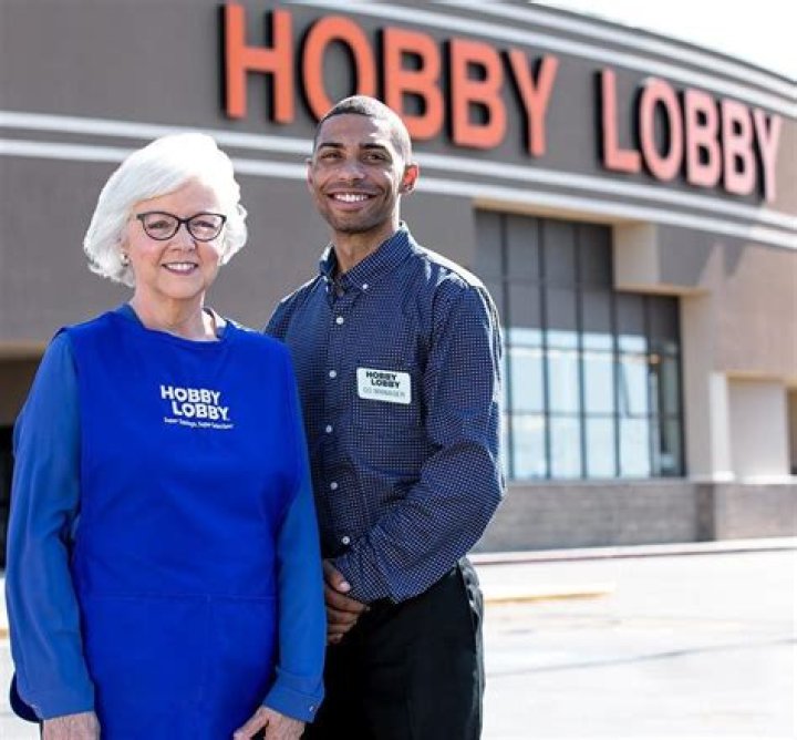 Does Hobby Lobby take back cut fabric?