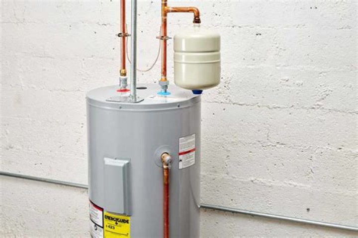 Does hot water heater work when power is out?