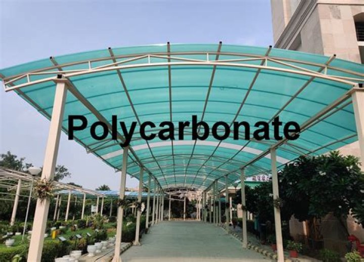 Does polycarbonate yellow in the sun?