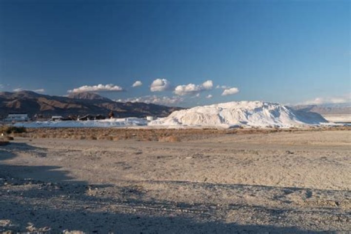 Does soda ash raise alkalinity?