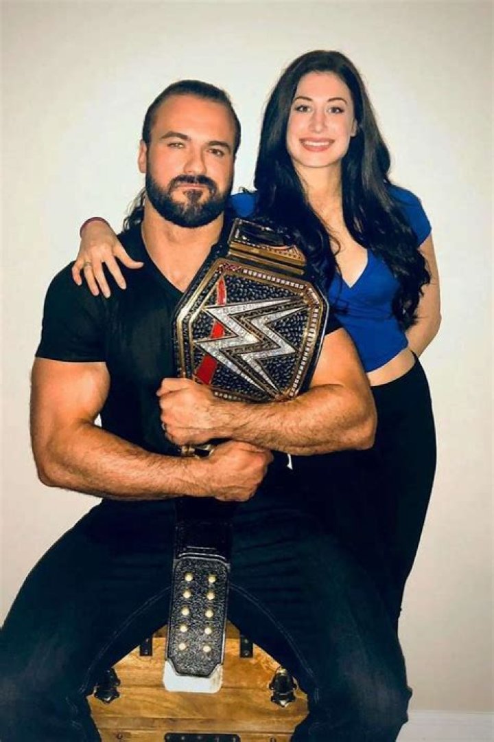 Drew Mcintyre Wife Who is Drew Mcintyre Wife?