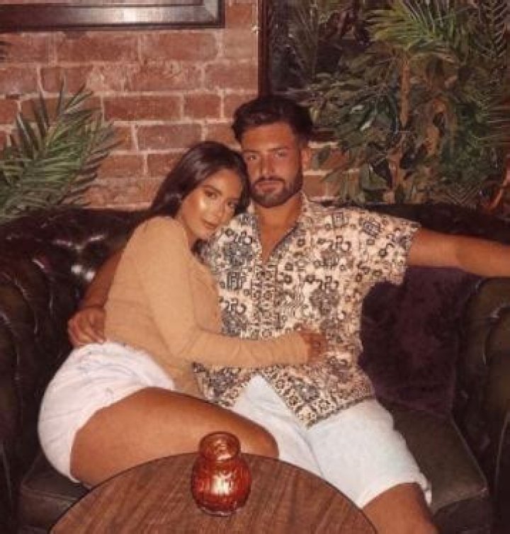 Everything We Know About Cinzia Baylis Zullo Boyfriend Lewis Jones