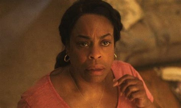 Glenda Cleveland net worth