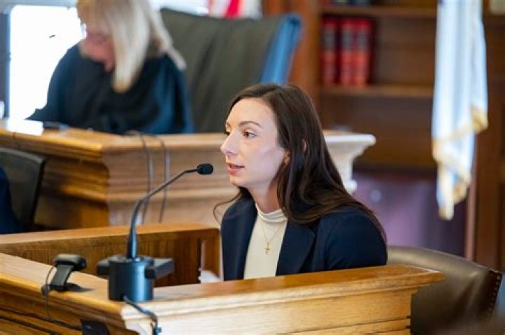 Here Is What Happened To Karen Refaeli After Bridezillas