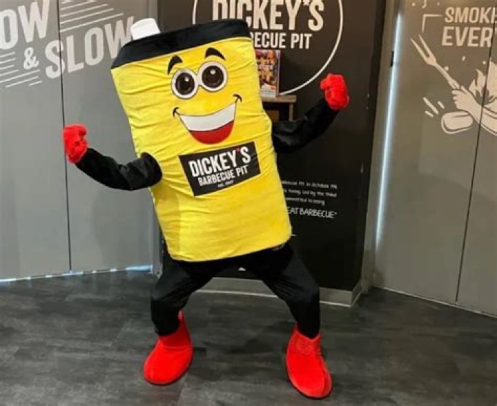 How big are Dickeys sides?