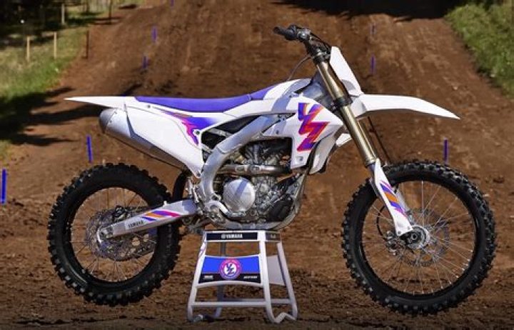 How do I identify a Yamaha dirt bike?